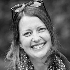 Frau Kathrin Karban-Völkl